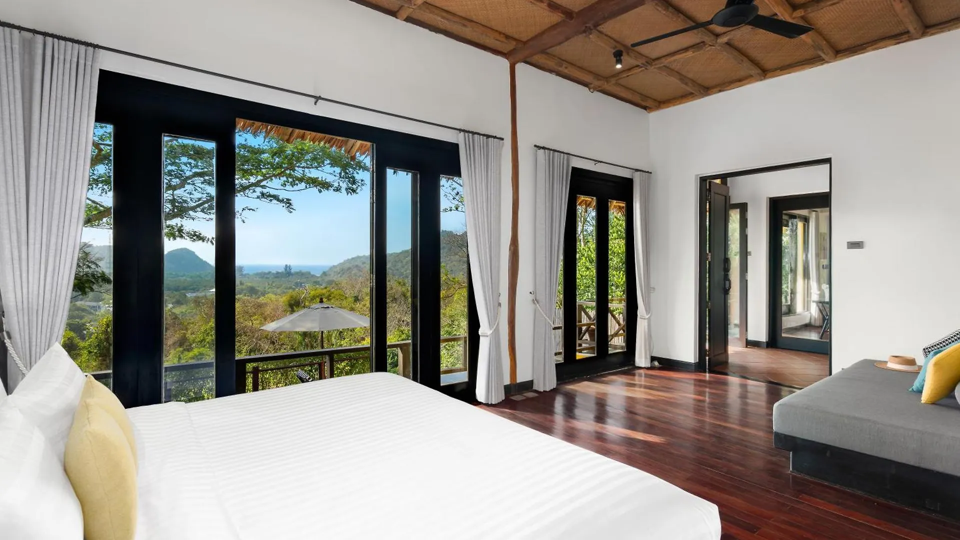 Resort Saii Phi Phi Island Village