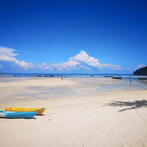 Ba Kao Bay Resort